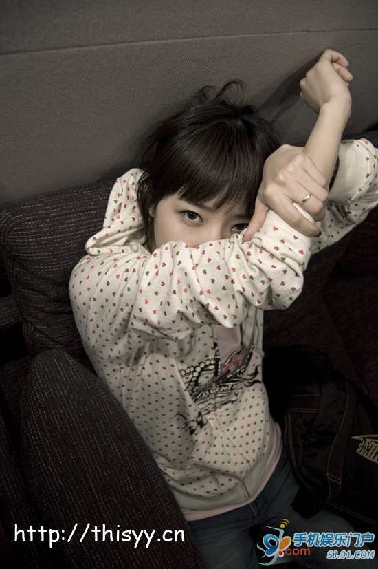 中国iphone女孩 张萱妍个性生活照